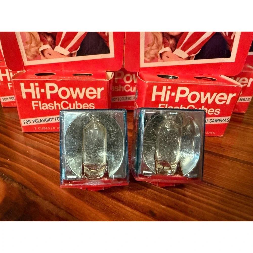 Lot of 6 Vintage GE Hi-Power FlashCubes Unused Polaroid Camera Flash Cubes